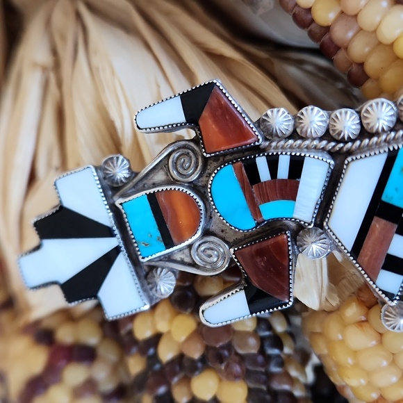 Stunning Native American Zuni Inlaid Gemstone Rainbowman Brooch 🖤🎁💙 - Picture 4 of 12